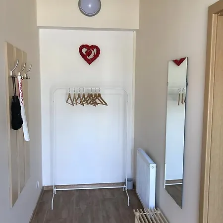 Comfortable Under The St. Barbara's Cathedral 아파트