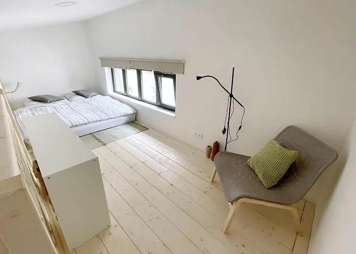 公寓 Comfortable Under The St. Barbara's Cathedral *